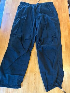 women’s cargo parachute pants